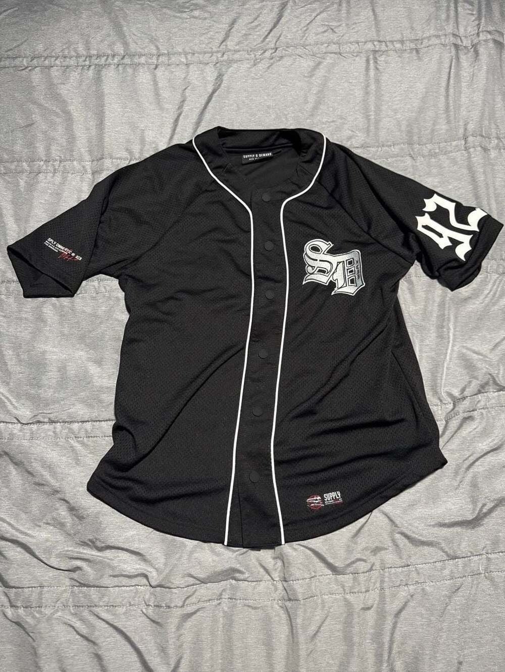 Supply & Demand New York City Mesh Baseball Jersey Men’s M